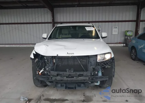 2015 Jeep Grand Cherokee Laredo из США, поврежденный, VIN 1C4RJFAG5FC906011